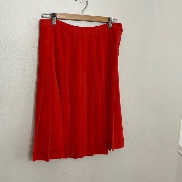 BCBG MAX AZRIA BRIGHT POPPY BONITA PLEATED MIDI CHIFFON SKIRT size 0 - Picture 3 of 13